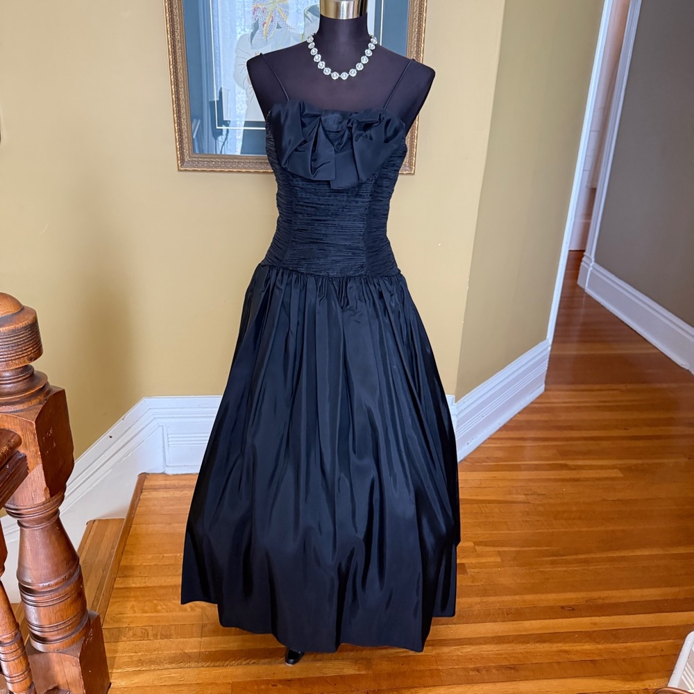 Black Ballgown size 6